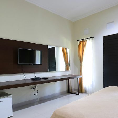 Gm Lovina Hotell Exteriör bild