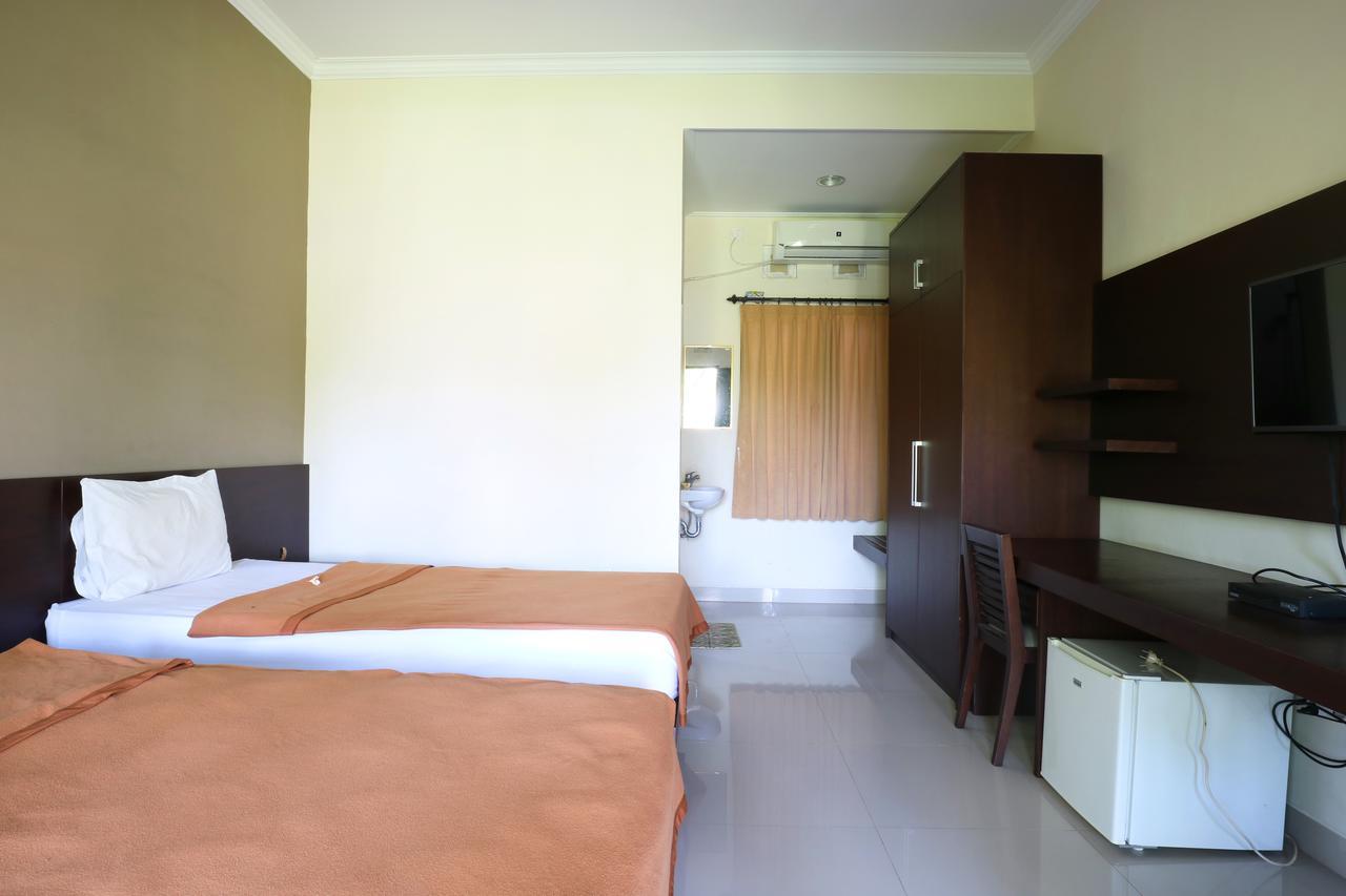 Gm Lovina Hotell Exteriör bild